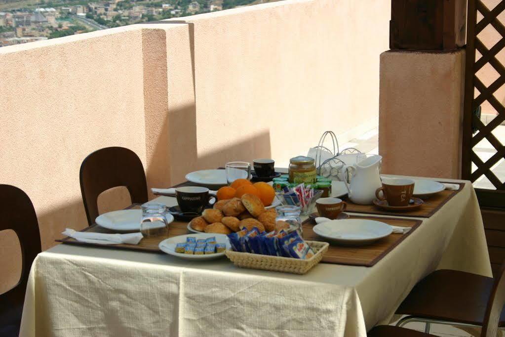 Il Giardino Di Ausonia Bed & Breakfast Reggio di Calabria Exterior foto
