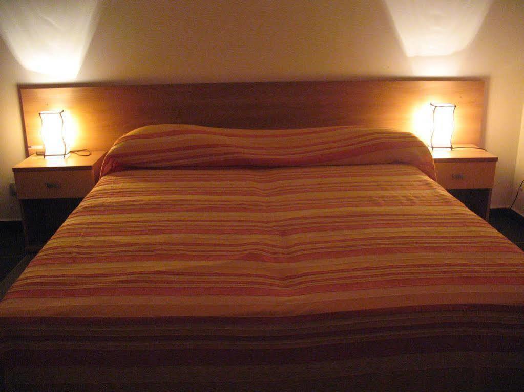 Il Giardino Di Ausonia Bed & Breakfast Reggio di Calabria Exterior foto